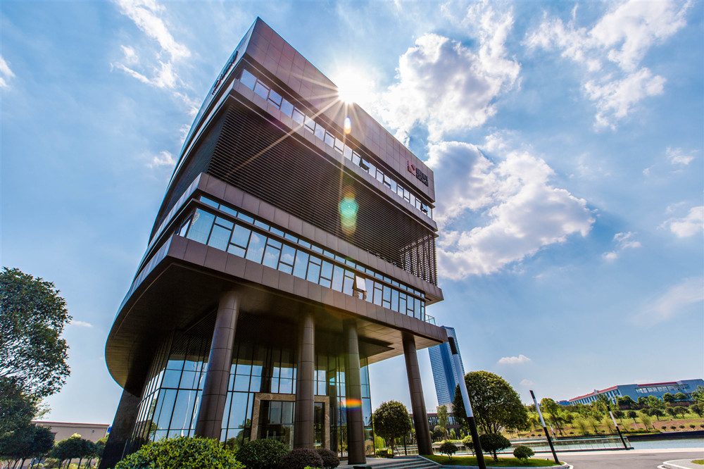 亚洲AV永久无码精品三区在线4