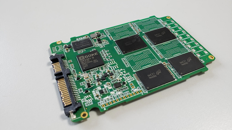 亚洲AV永久无码精品三区在线4