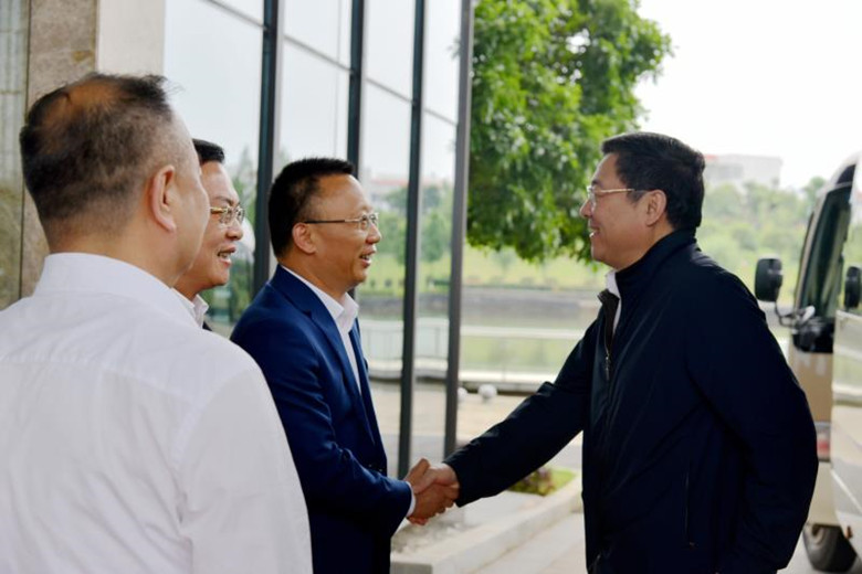 亚洲AV永久无码精品三区在线4