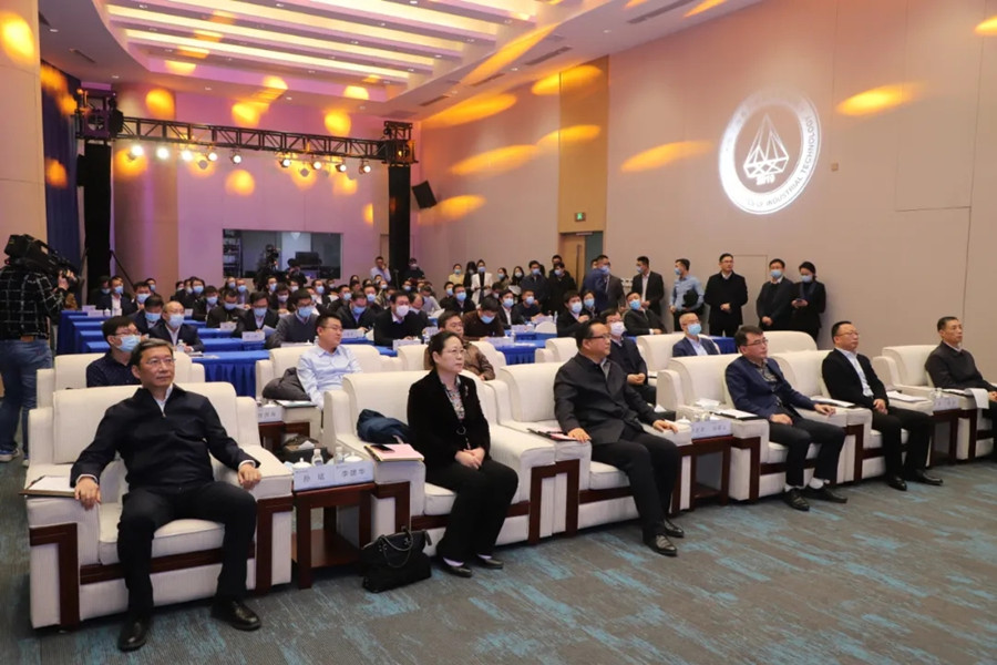 亚洲AV永久无码精品三区在线4