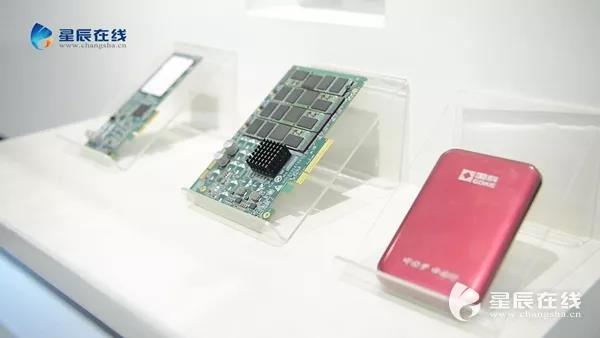 亚洲AV永久无码精品三区在线4