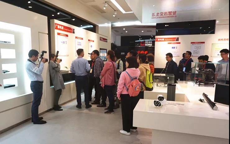 亚洲AV永久无码精品三区在线4