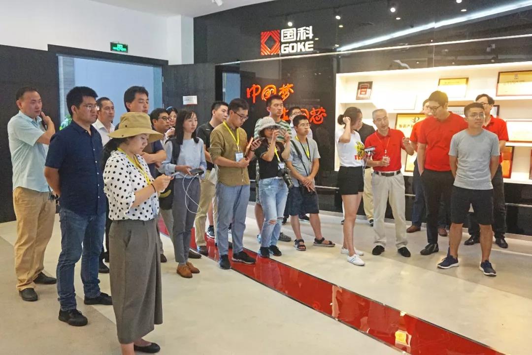 亚洲AV永久无码精品三区在线4