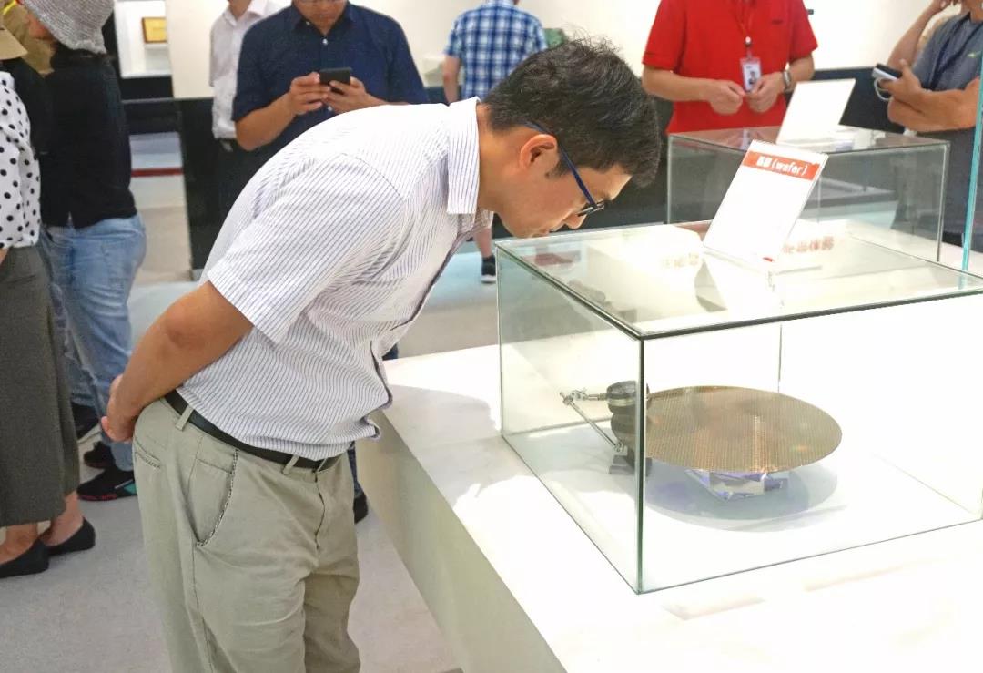 亚洲AV永久无码精品三区在线4