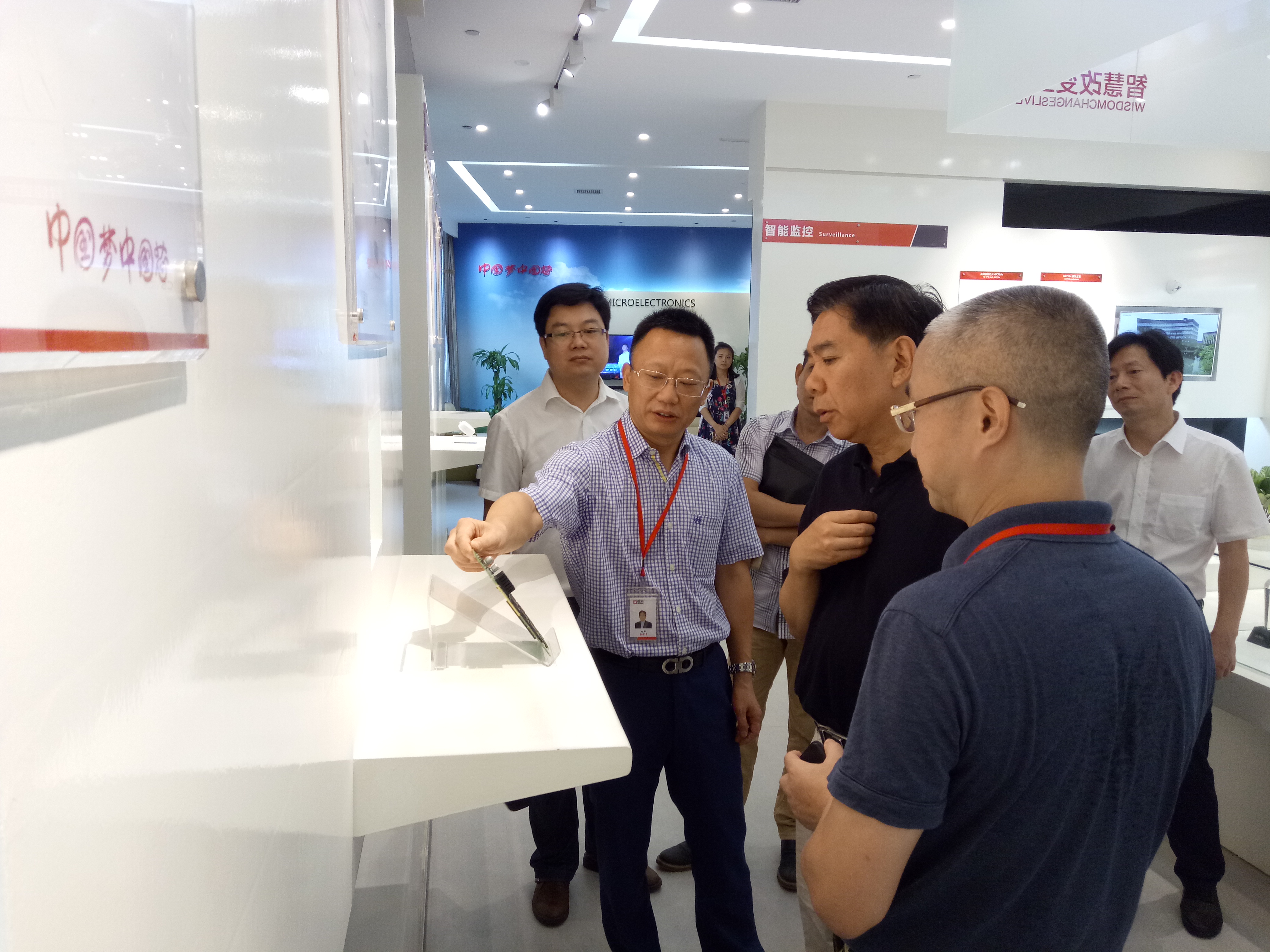 亚洲AV永久无码精品三区在线4