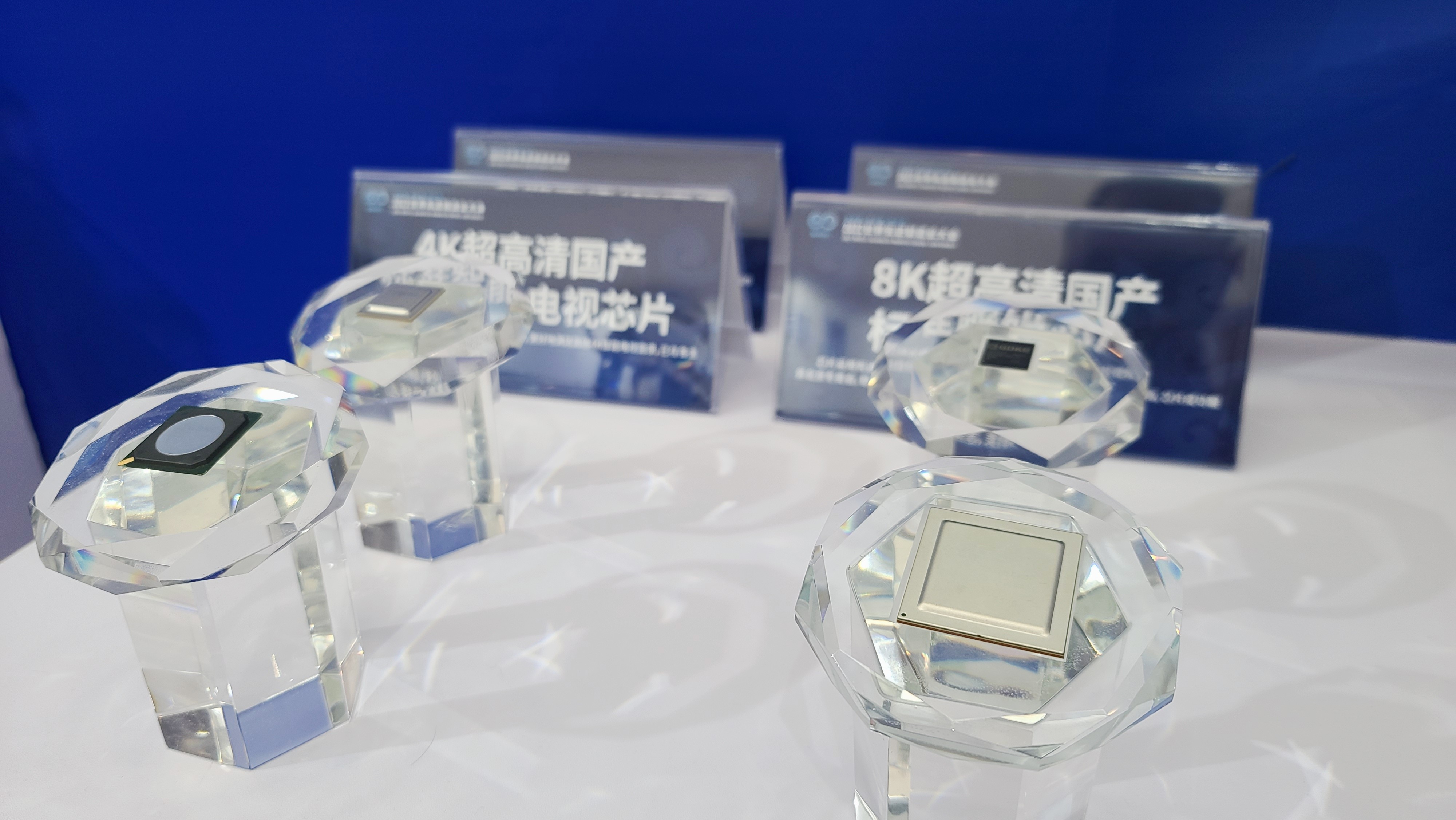 亚洲AV永久无码精品三区在线4